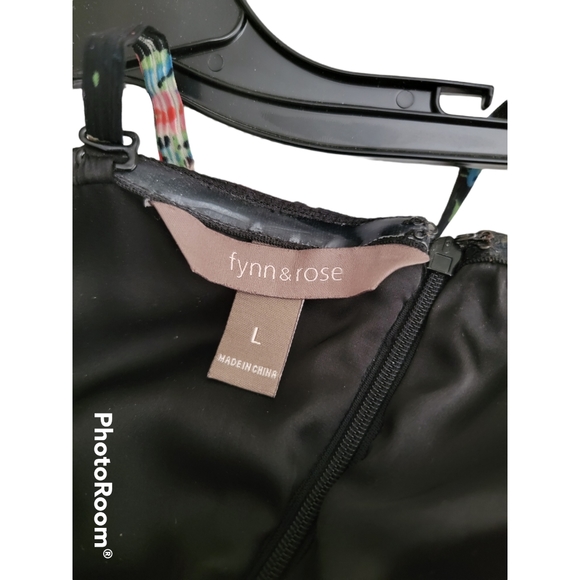 Sweetheart Neckline Floral Dress - Picture 5 of 5